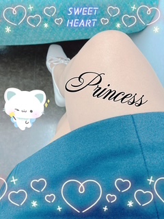 つきの