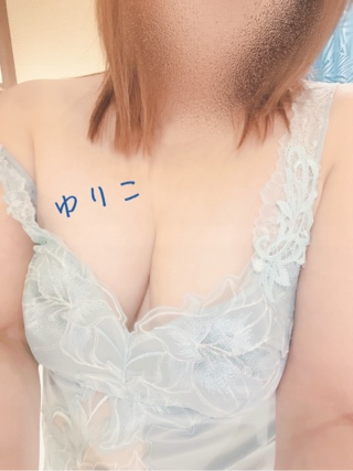 ゆりこ