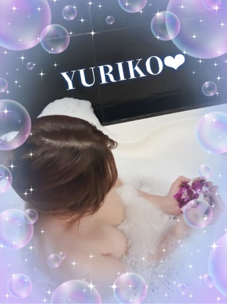 ゆりこ